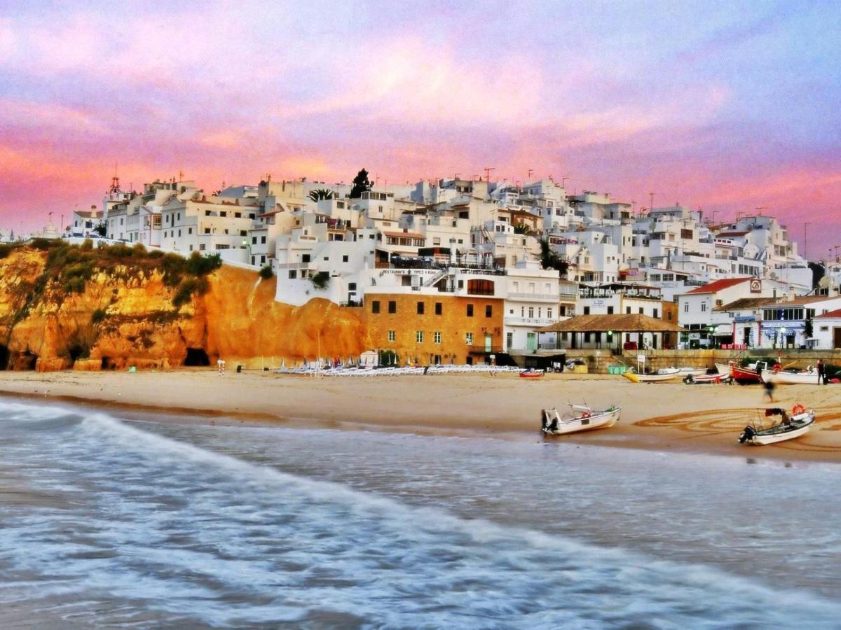 Cosy Little House Lägenhet Albufeira Exteriör bild